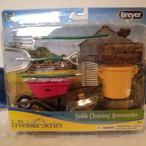 Breyer Freedom Series Stable Cleaning Accessories - Toys - New